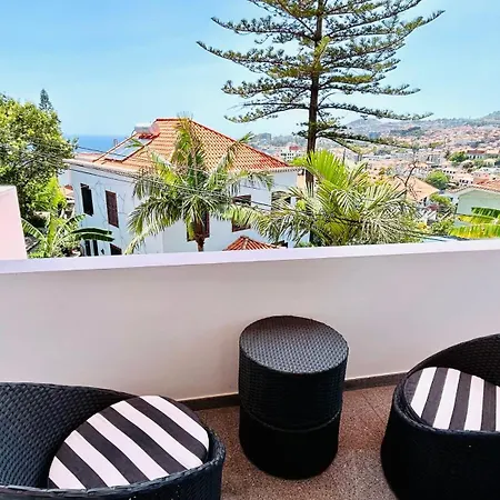 Vera Downtown Villa Funchal (Madeira)