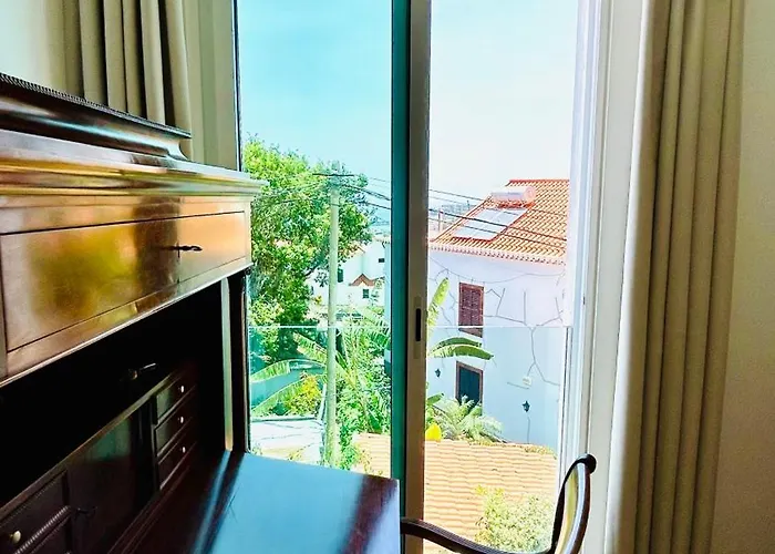 Vera Downtown Villa *